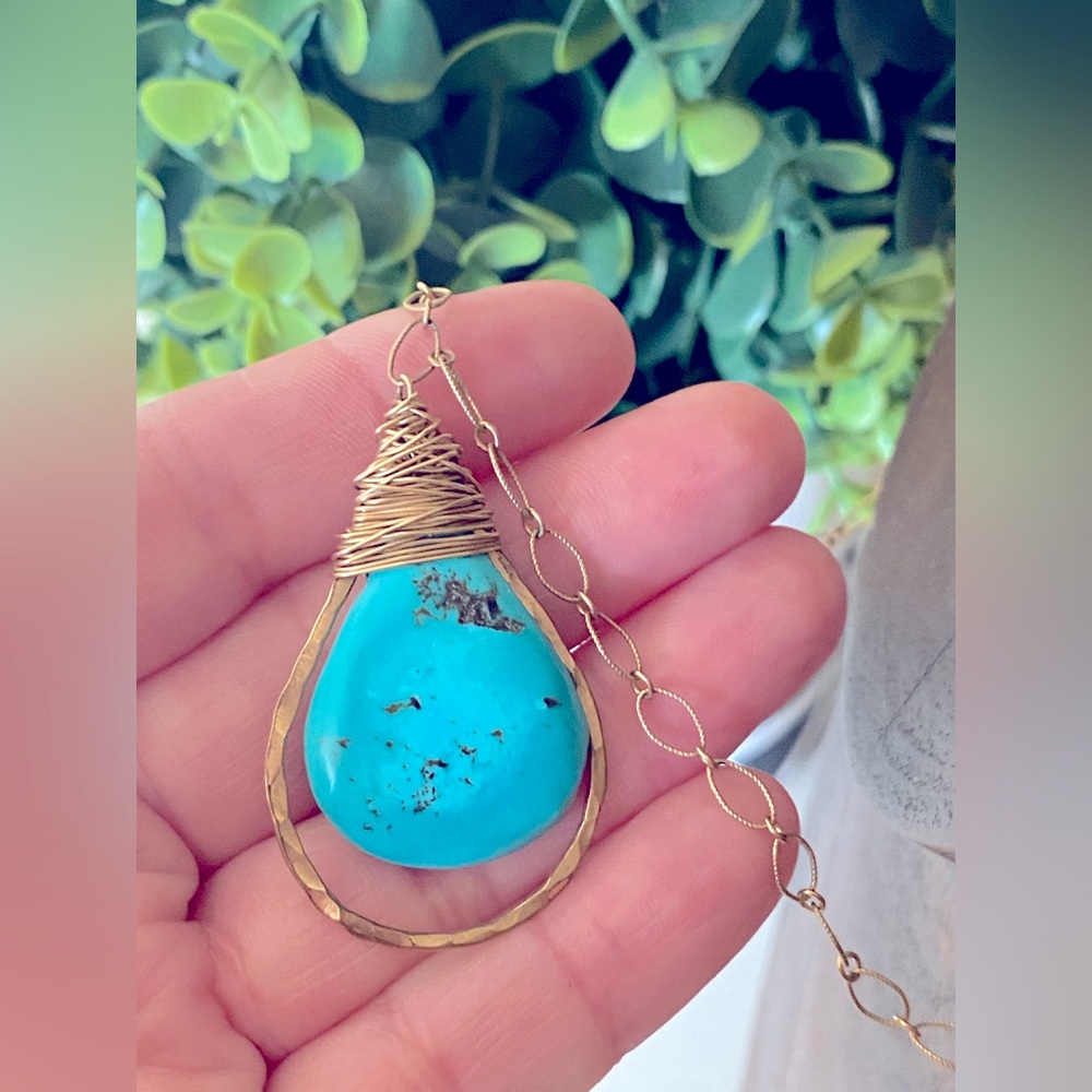 Gorgeous Sterling silver Gold Filled natural Turquoise stone pendant necklace. - Picture 1 of 7